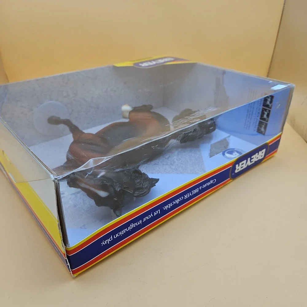 Retired Breyer Horse #472 Huckleberry Bey Champion Arabian Stallion NIB NEW